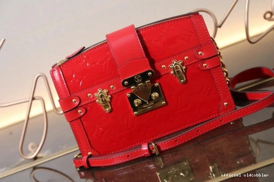 LOUIS TRUNK VUITTON CHANELUTCH 0820
